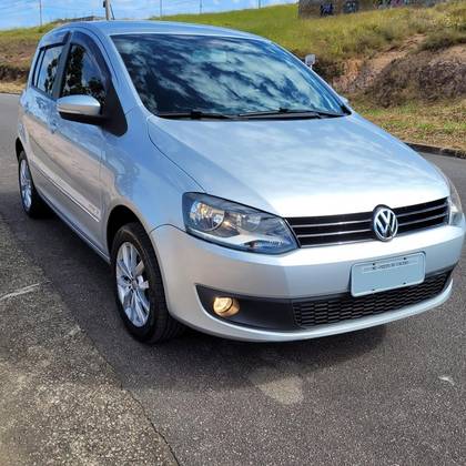 VOLKSWAGEN FOX 1.6 MI HIGHLINE 8V FLEX 4P MANUAL